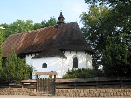 KOSTEL SV. TROJICE VE VALASKM MEZI